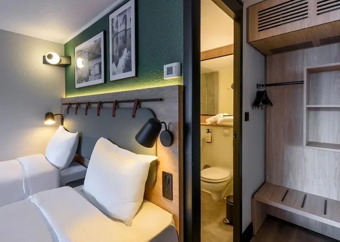 Hotel Campanile Nature -