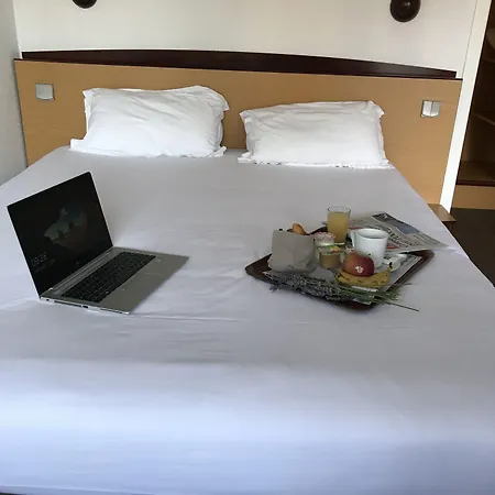 Hotel Campanile Nature - Cahors