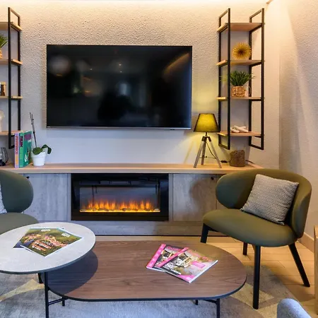 Отель Campanile Nature -