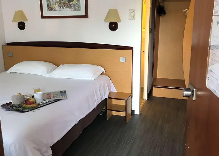 Otel Campanile Nature - 3*