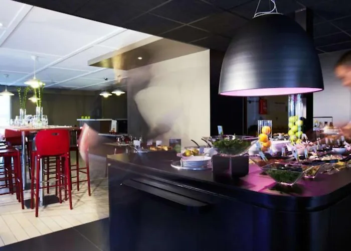 Campanile Nature - Отель Каор