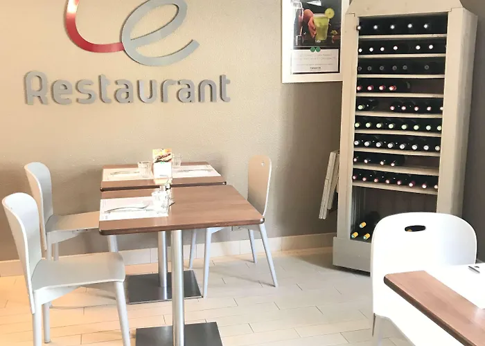 Отель Campanile Nature - Каор