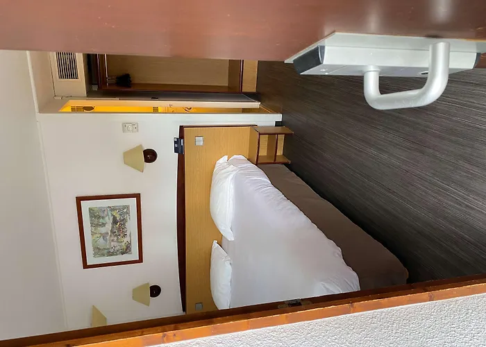 Campanile Nature - Отель