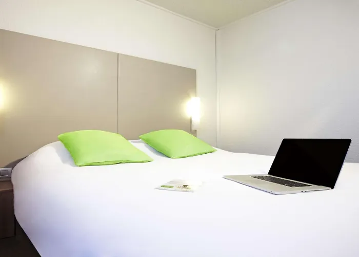 Campanile Nature - Отель Каор